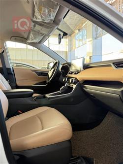 تويوتا راف 4